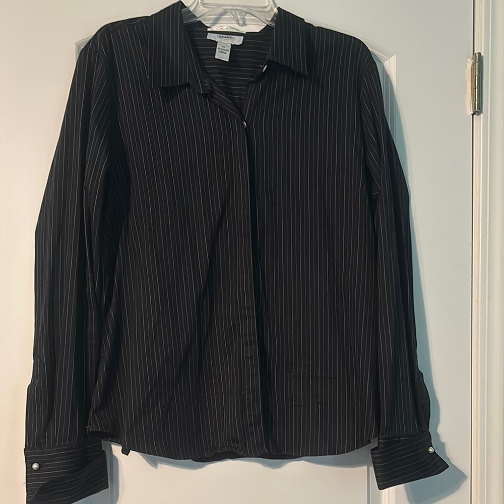 Old Navy Black Striped Slim Button Down Shirt